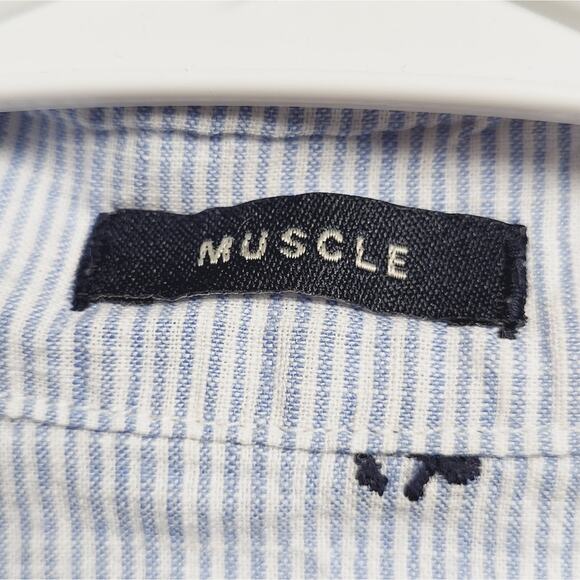 Abercrombie & Fitch Blue White Embroidered Anchors Muscle Button Down Shirt SZ M - Picture 11 of 13